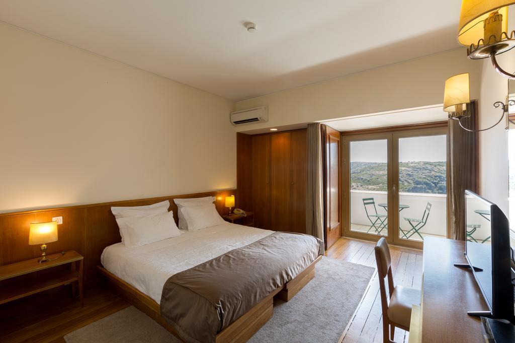 Hotel Parador Santa Catarina 미란다도두로 외부 사진